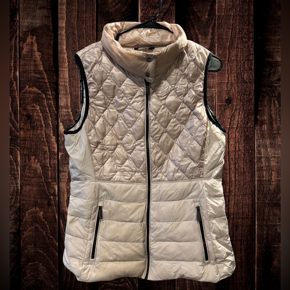 Calvin Klein Performance Beige Quilted Vest